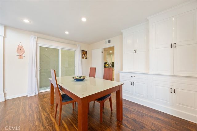 2321 Via Saldivar, Glendale, CA 91208