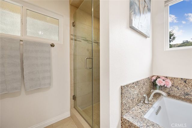 2321 Via Saldivar, Glendale, CA 91208