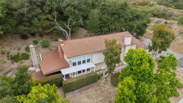 2321 Via Saldivar, Glendale, CA 91208