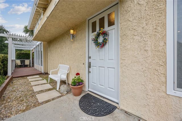 2321 Via Saldivar, Glendale, CA 91208