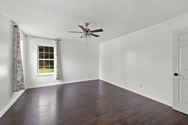 1420 Laurel Oak Dr, Antioch, TN 37013