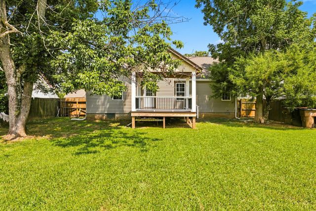1420 Laurel Oak Dr, Antioch, TN 37013