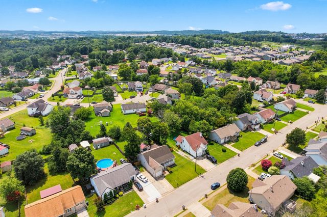 1420 Laurel Oak Dr, Antioch, TN 37013