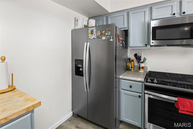 318 E Phillips Street, Mascoutah, IL 62258