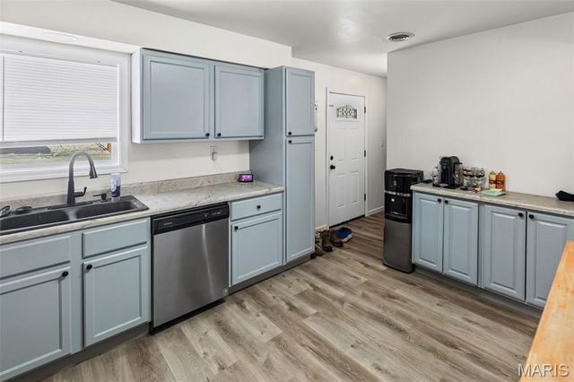 318 E Phillips Street, Mascoutah, IL 62258