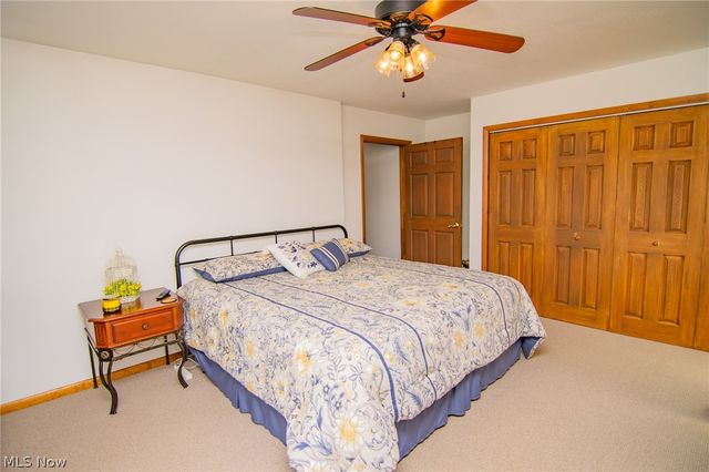 218 High Street, Amsterdam, OH 43903