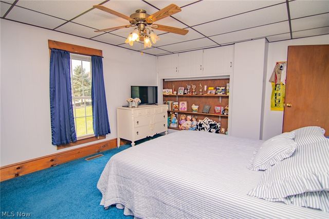 218 High Street, Amsterdam, OH 43903