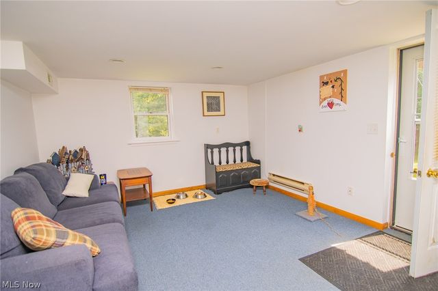 218 High Street, Amsterdam, OH 43903