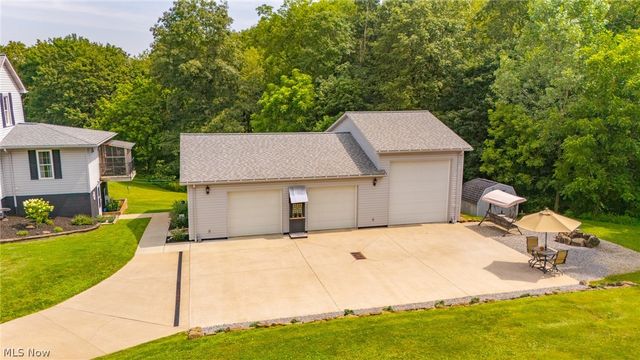 218 High Street, Amsterdam, OH 43903