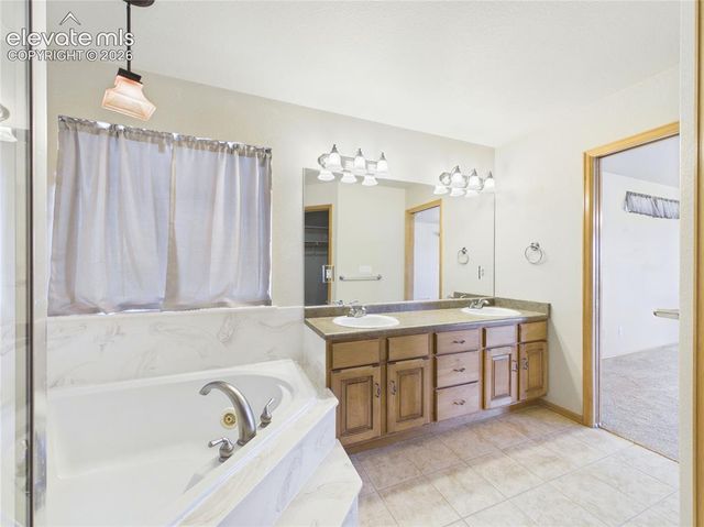 1258 W Caida Del Sol Drive, Pueblo West, CO 81007