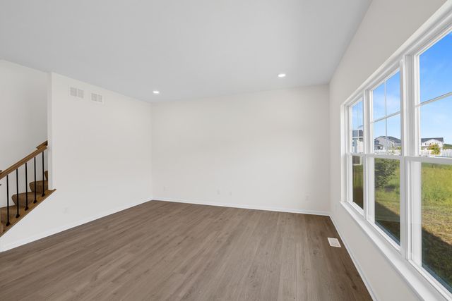 3758 Wild Grove Way, Valparaiso, IN 46385