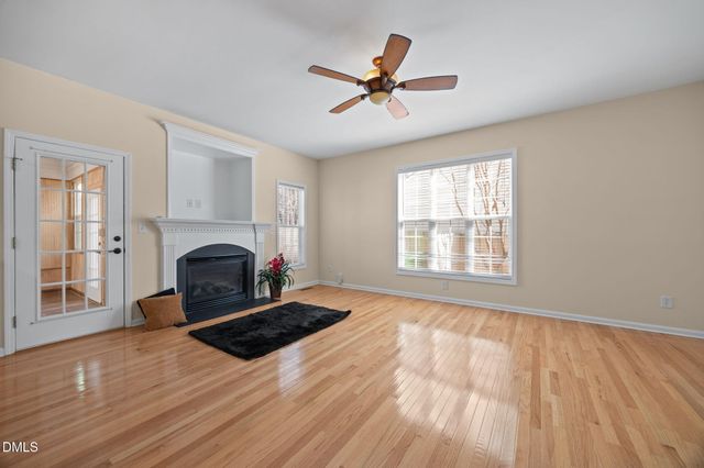 5210 Groveside Court, Raleigh, NC 27613