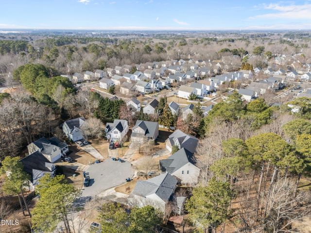 5210 Groveside Court, Raleigh, NC 27613
