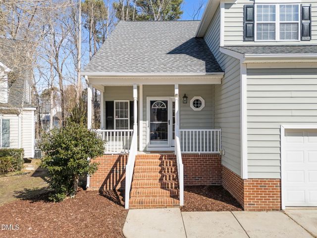 5210 Groveside Court, Raleigh, NC 27613
