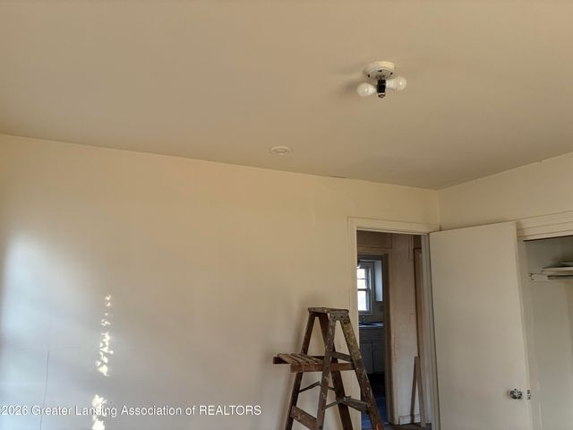 902 W Shiawassee Street, Lansing, MI 48915