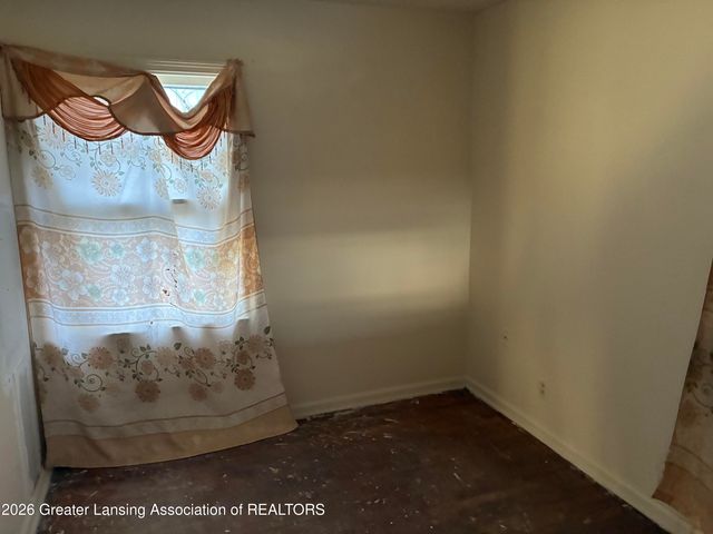 902 W Shiawassee Street, Lansing, MI 48915