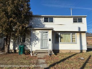 902 W Shiawassee Street, Lansing, MI 48915