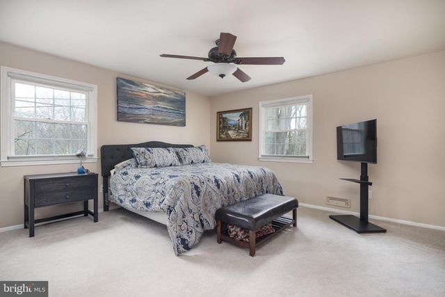 9209 VOLUNTEER DR, Alexandria, VA 22309