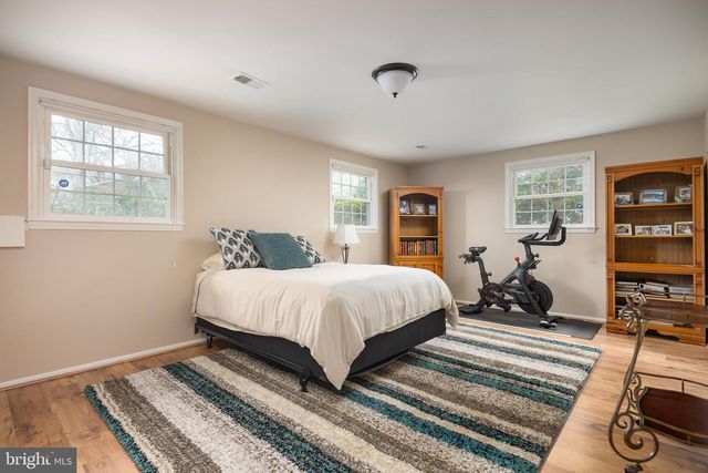 9209 VOLUNTEER DR, Alexandria, VA 22309