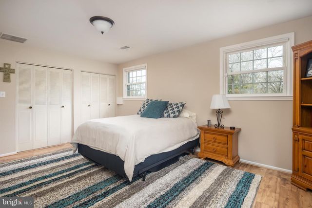 9209 VOLUNTEER DR, Alexandria, VA 22309