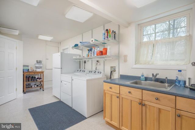 9209 VOLUNTEER DR, Alexandria, VA 22309