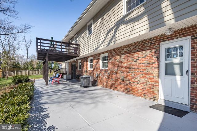 9209 VOLUNTEER DR, Alexandria, VA 22309