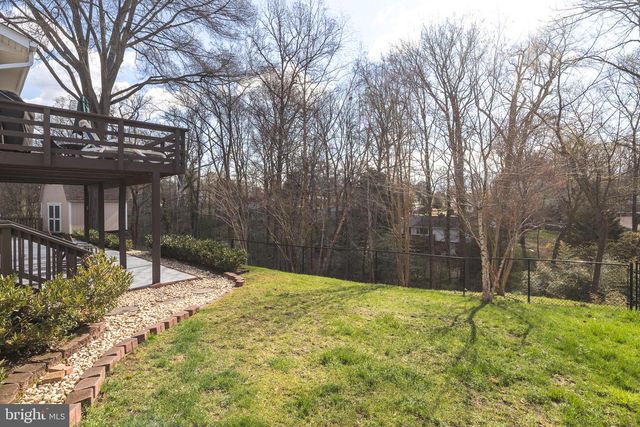 9209 VOLUNTEER DR, Alexandria, VA 22309