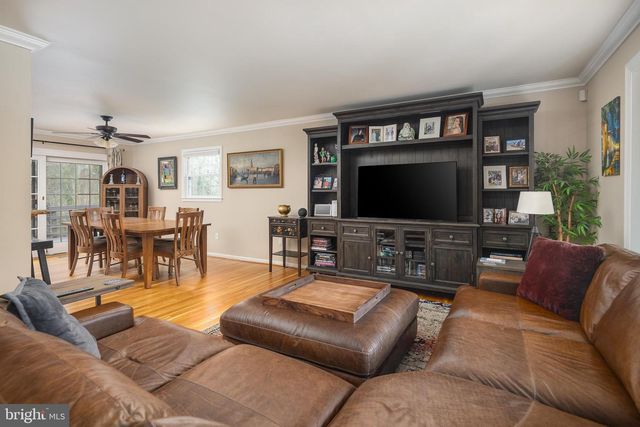 9209 VOLUNTEER DR, Alexandria, VA 22309