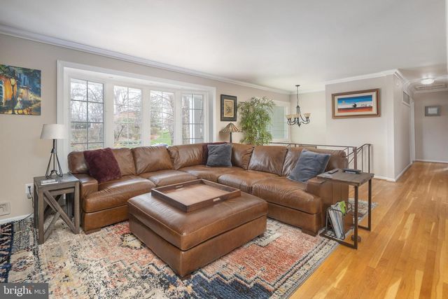 9209 VOLUNTEER DR, Alexandria, VA 22309