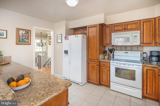 9209 VOLUNTEER DR, Alexandria, VA 22309