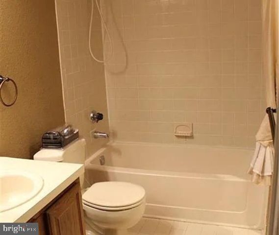 5219 RAVENS CREST DR, Plainsboro, NJ 08536