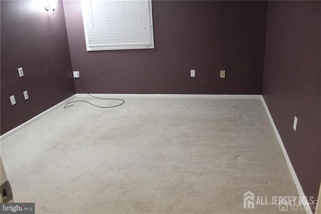 5219 RAVENS CREST DR, Plainsboro, NJ 08536
