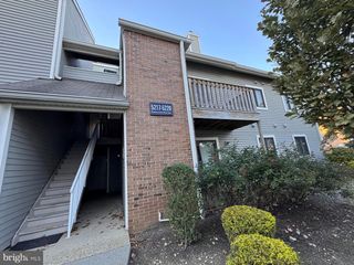 5219 RAVENS CREST DR, Plainsboro, NJ 08536