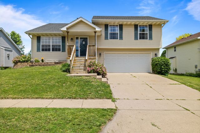 3113 SW Townpark Drive, Ankeny, IA 50023