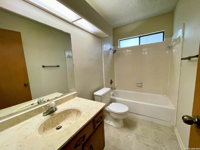 13855 BROOK HOLLOW, San Antonio, TX 78232