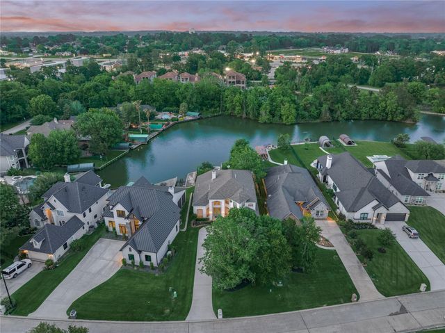 237 Blue Heron Drive, Montgomery, TX 77316