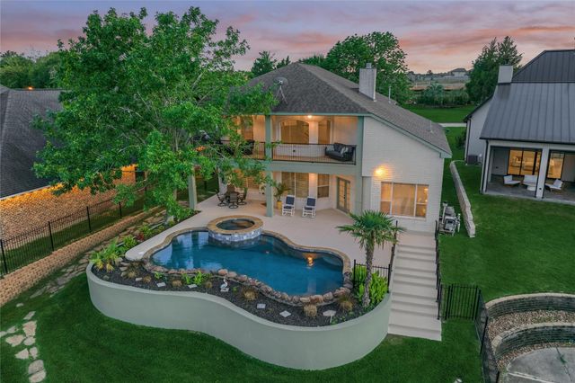 237 Blue Heron Drive, Montgomery, TX 77316