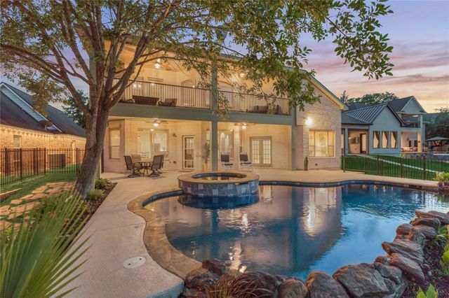 237 Blue Heron Drive, Montgomery, TX 77316