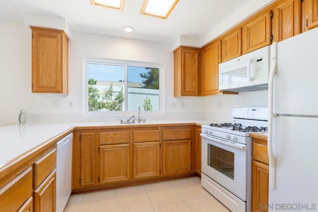 43765 Corte Amaya, Temecula, CA 92592