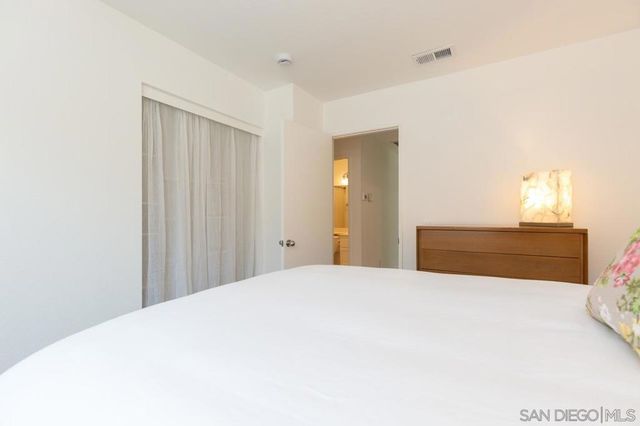 43765 Corte Amaya, Temecula, CA 92592