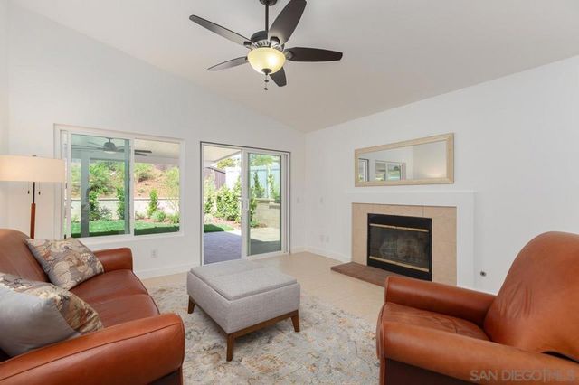 43765 Corte Amaya, Temecula, CA 92592