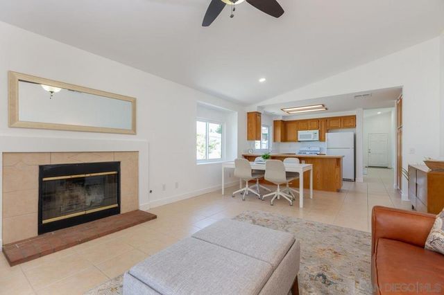 43765 Corte Amaya, Temecula, CA 92592