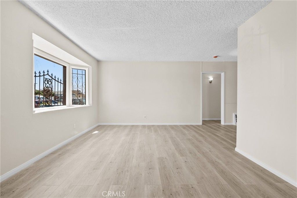 14609 S Cahita Avenue, Compton, CA 90220 — photo 2