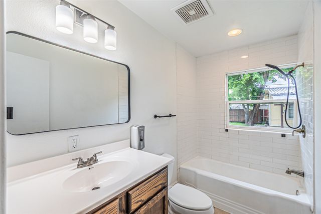 11206 Tascosa Street, Dallas, TX 75228