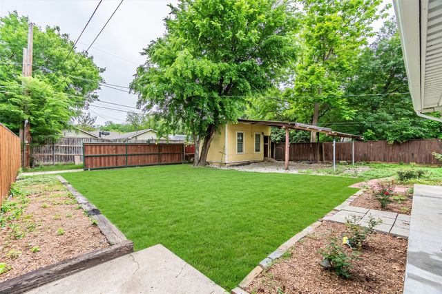 11206 Tascosa Street, Dallas, TX 75228