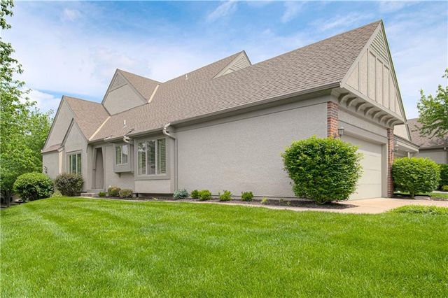 7226 W 144th Terrace, Overland Park, KS 66223
