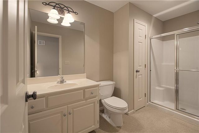 7226 W 144th Terrace, Overland Park, KS 66223