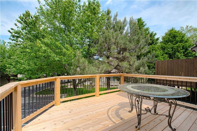 7226 W 144th Terrace, Overland Park, KS 66223