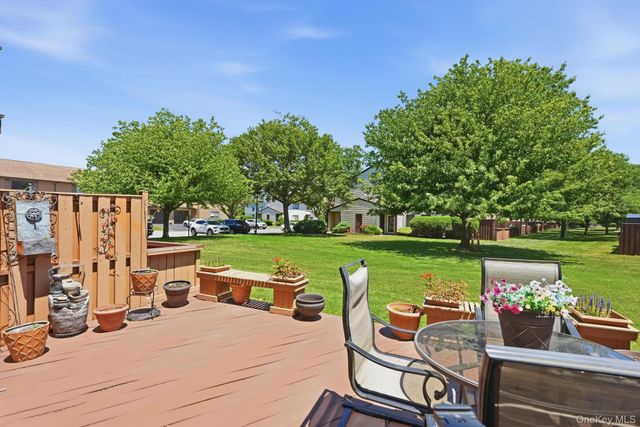 100 Daly Boulevard 1306, Oceanside, NY 11572