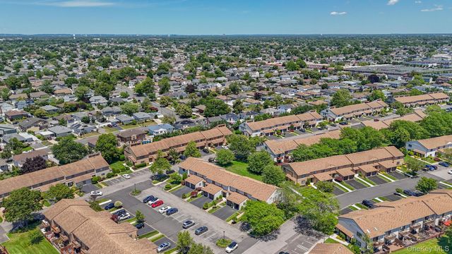 100 Daly Boulevard 1306, Oceanside, NY 11572
